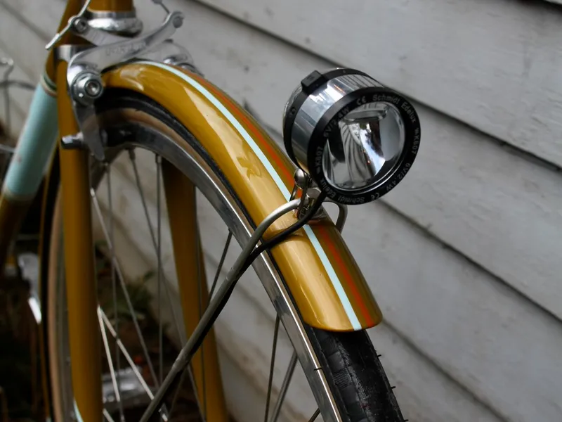 Edelux headlight detail