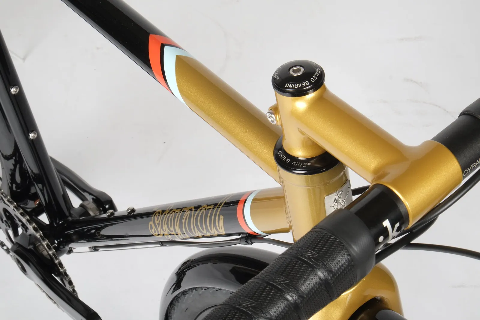 Head tube and top tube detail