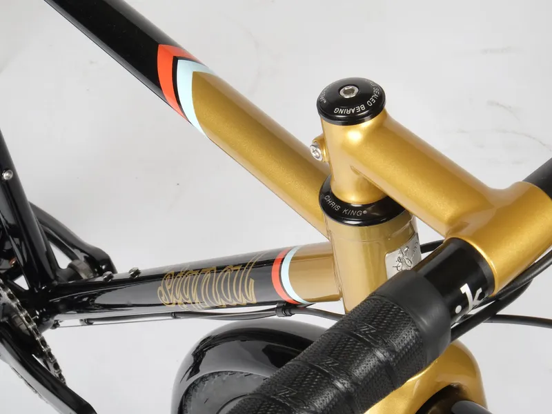 Head tube and top tube detail