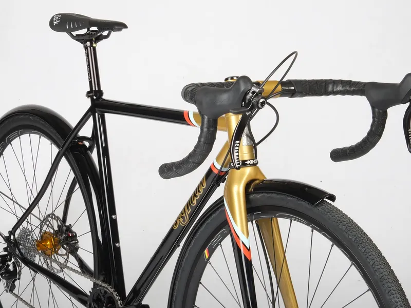 Head tube and fork crown detail